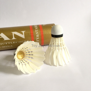 WECAN GOLD BADMINTON FEATHER SHUTTLECOCK 12 PCS